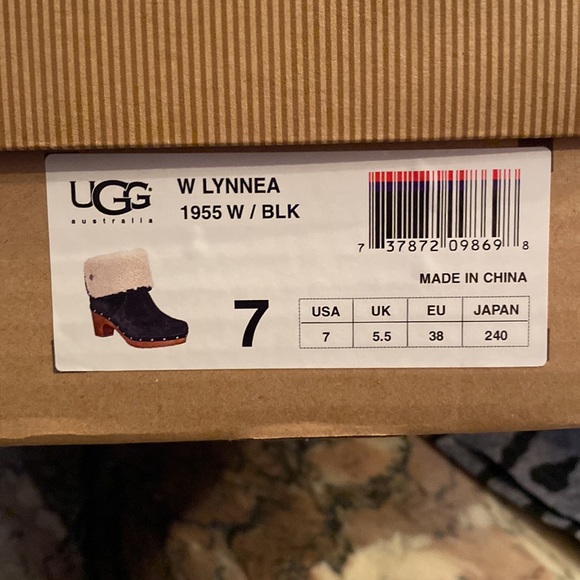 Ugg Lynnea 1955 boot in black suede - Picture 5 of 5